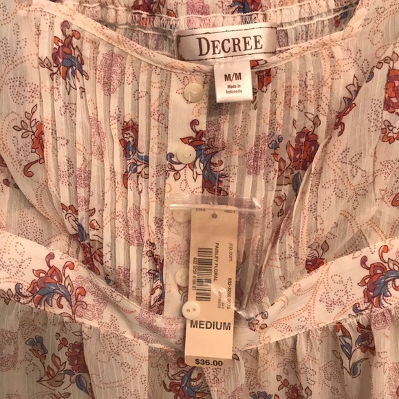 Sheer Floral Blouse - Picture 2 of 2